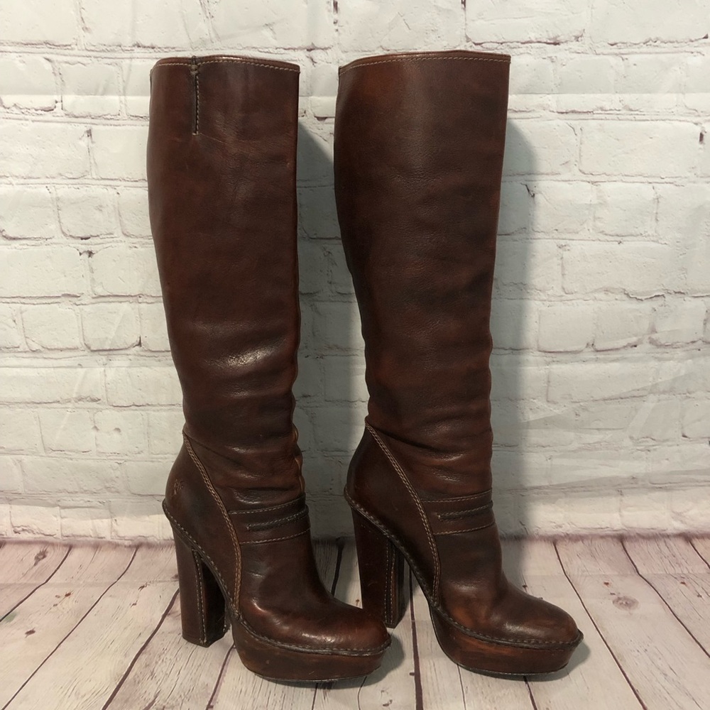 Frye Victoria Tall Leather Boots Women's Sz 7